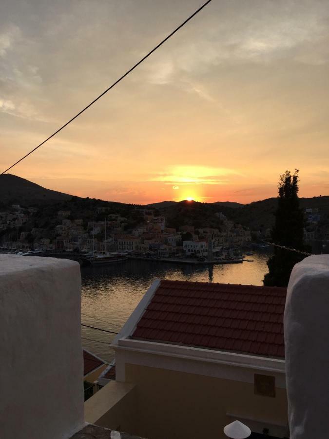 Вилла Plesner House, Symi Greece Экстерьер фото